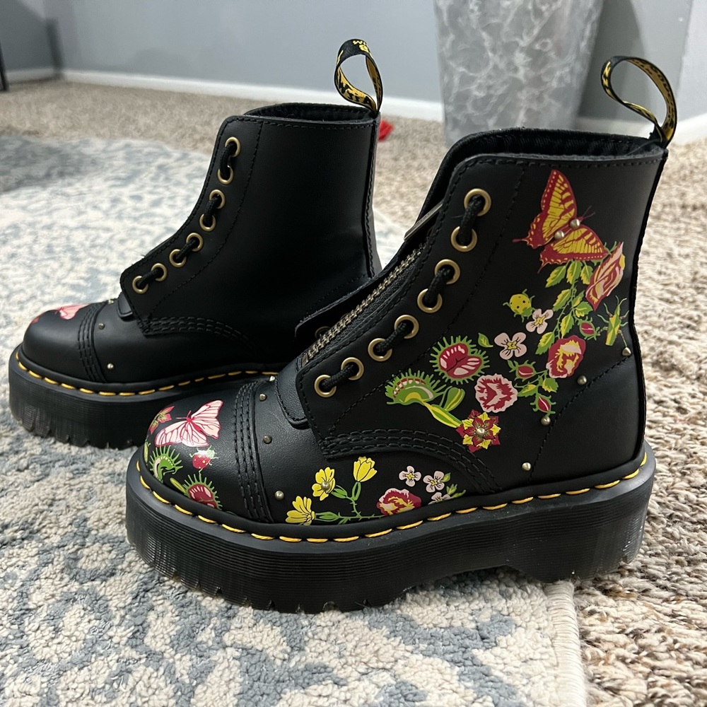Dr. Martens Venus fly trap platforms